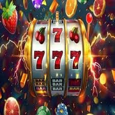 Texas Hold'em Bonus live table with dealer broadcast and player interface on erek38
